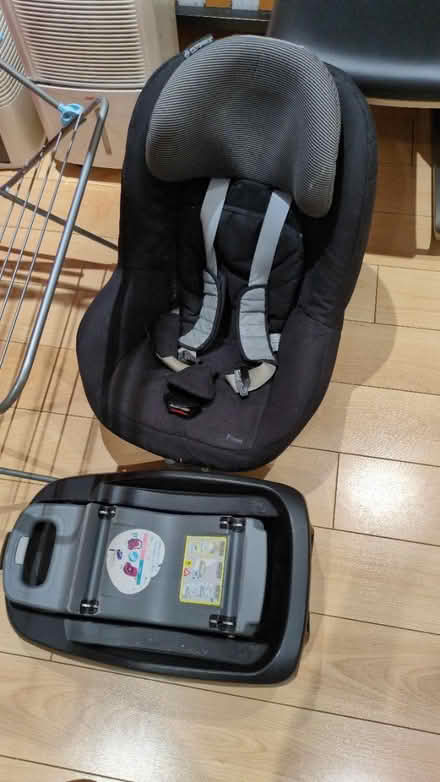 Photo of free Isofix child seat (Stanwell Moor) #1