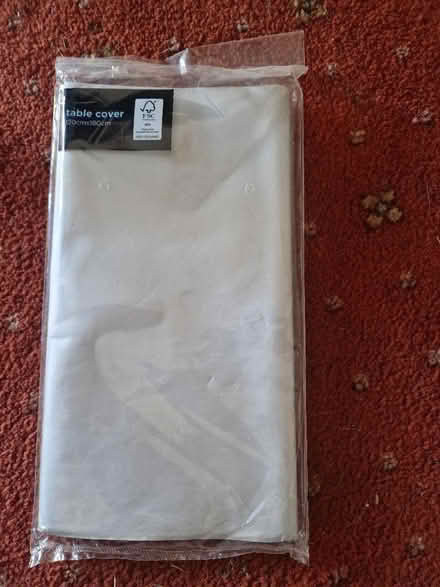 Photo of free Silver Paper Tablecloth (Woodley RG5) #1