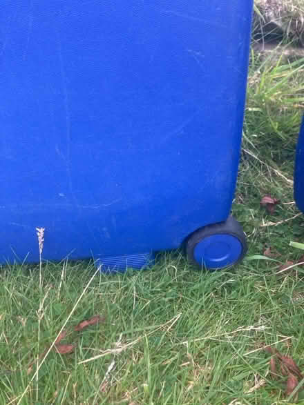 Photo of free 2 x Samsonite wheely suitcases (Disley, SK12) #2