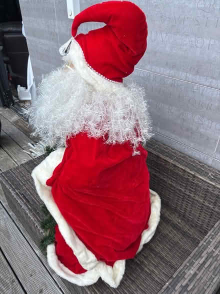 Photo of free Father christmas (Downley HP13) #3