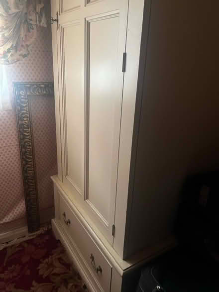 Photo of free Laura Ashley wardrobe (Brixton, SW9) #2