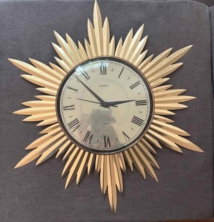 Photo of free Wall clock (St John's TN13) #1