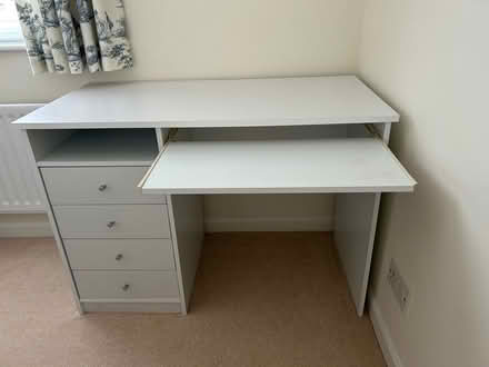 Photo of free White desk (Windermere LA23) #2