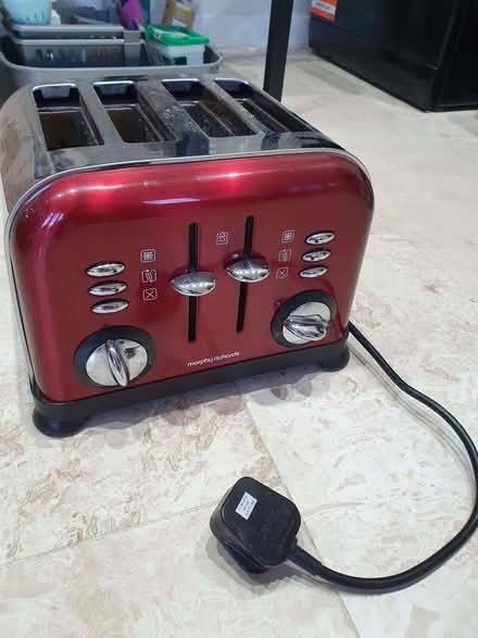 Photo of free Toaster (Bramley LS13) #1