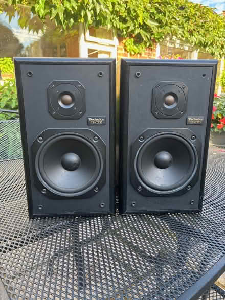 Photo of free Pair Technics bookshelf speakers (Ruddington) #1