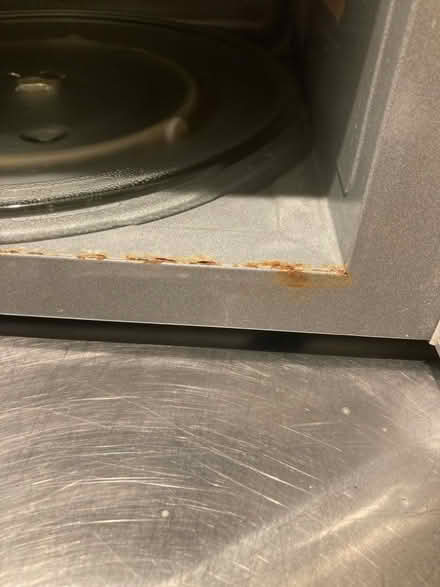 Photo of free Microwave - working but cooks unevenly, for spares or repair (Silverdale LA5) #3