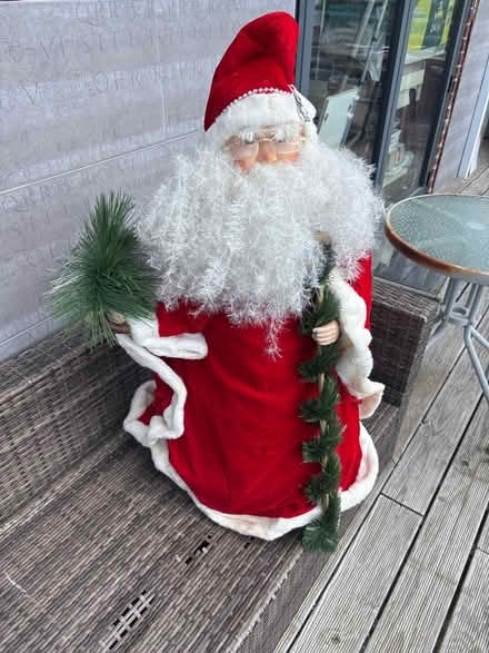 Photo of free Father christmas (Downley HP13) #1