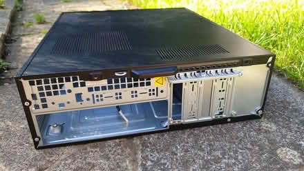 Photo of free HP mini-itx/micro-atx PC case. (Oakridge RG21) #2
