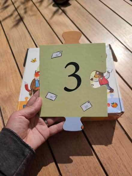 Photo of free Large jigsaw puzzle (Romford RM2) #2