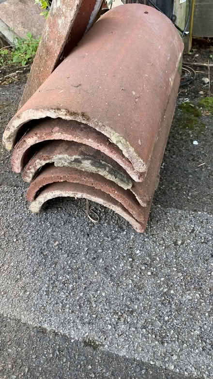 Photo of free Roof tiles (Donnington Bridge OX4) #1