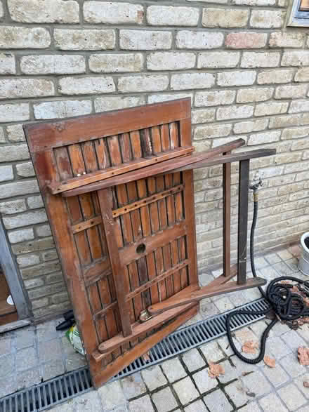 Photo of free Outdoor dining table (Nottinghill W10) #1