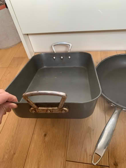 Photo of free Oven tray & fry pan (Blackheath SE3 7DH) #3