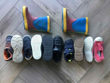 Photo of free Kids shoes (Bournville B30) #1