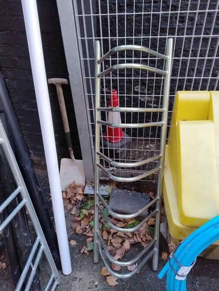 Photo of free 1 bike stand (nw6 6na) #1