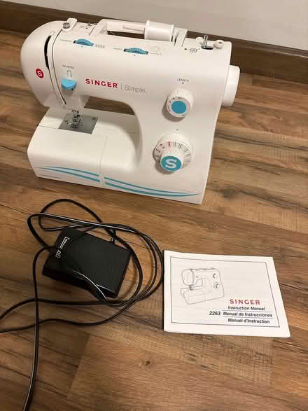 Photo of free Singer sewing machine (Acton, MA) #1