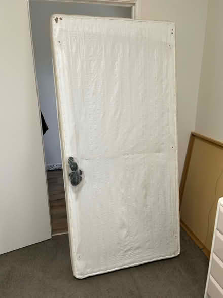 Photo of free Single Bed (Chelsea Heights) #3