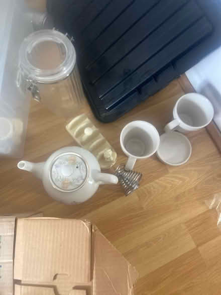 Photo of free Mix of Crockery (Prescot Merseyside) #2