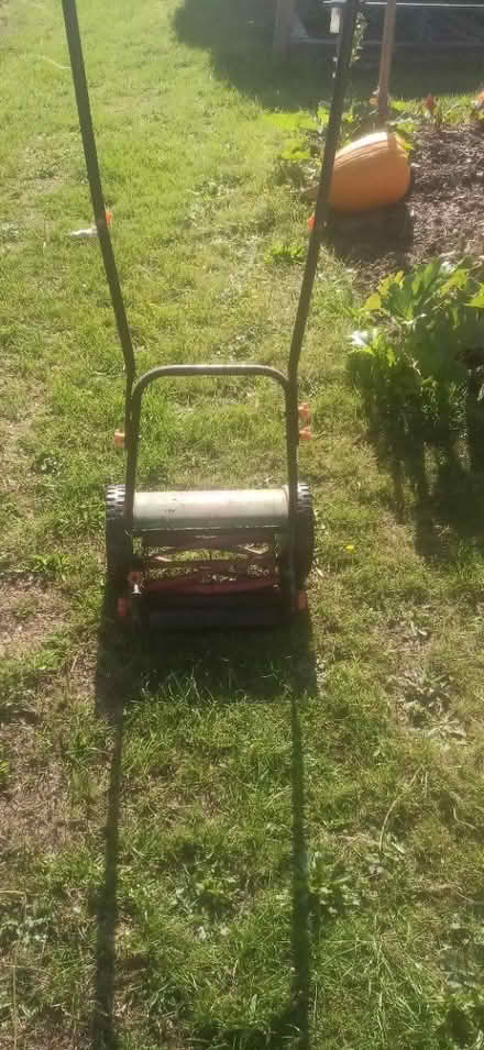 Photo of free Push mower (Southbourne BH6) #2