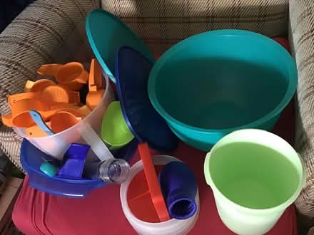 Photo of free Tupperware (Fountainbridge EH3) #2