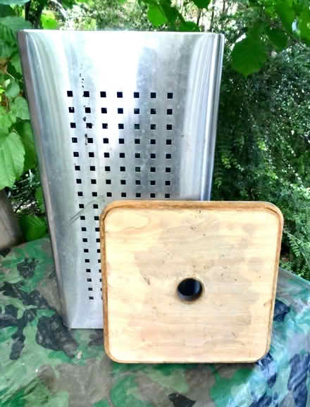 Photo of free metal bin (High Town Bridgnorth) #1