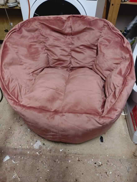 Photo of free Bean bag chair (Wimbledon, SW19) #1
