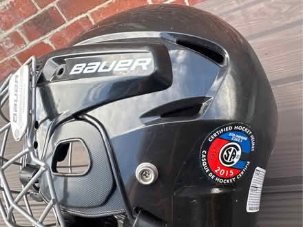 Photo of free Bauer hockey helmet (Hillsborough S6) #2