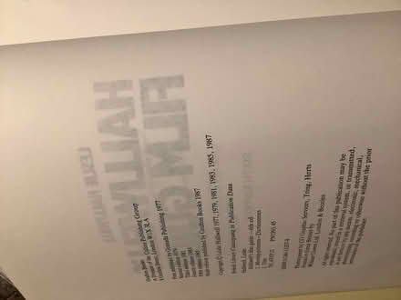 Photo of free Halliwells Film Guide 1987 (East Law DH8) #3