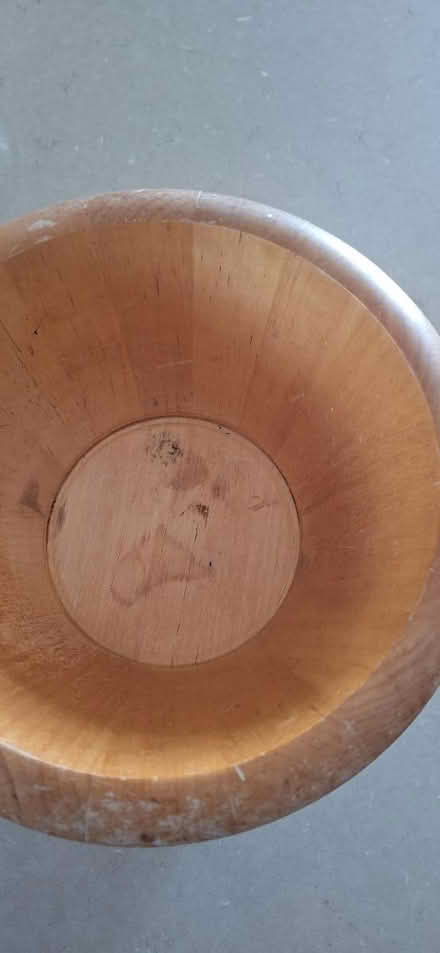Photo of free Wooden bowl (TW8) #3