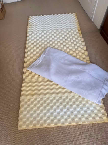 Photo of free Memory foam single bed topper (Epsom KT18) #1
