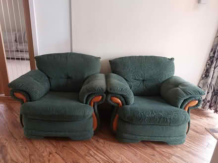 Photo of free Pair of 1 seater armchairs (Leverstock Green HP2) #1