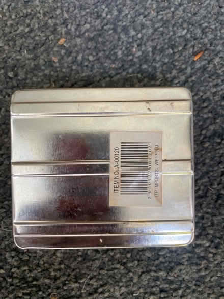 Photo of free Tobacco tin (Hutton Lancashire PR4) #3