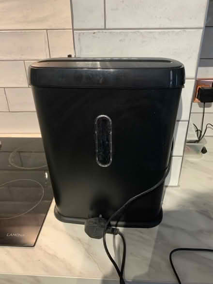 Photo of free Shredder (Mitcham CR4) #2