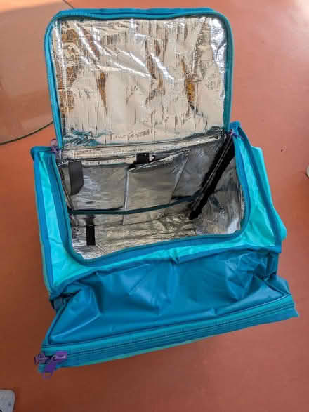 Photo of free Deliveroo bag (Edinburgh EH7) #1