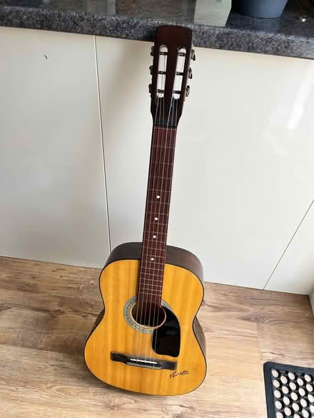Photo of free Guitar (Chislehurst) #1