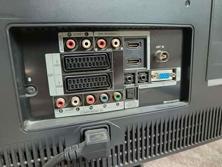 Photo of free Samsung 32" TV (Yate BS37) #3