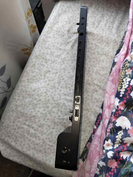 Photo of free HP Laptop Docking Station (Carpender Park WD19) #1