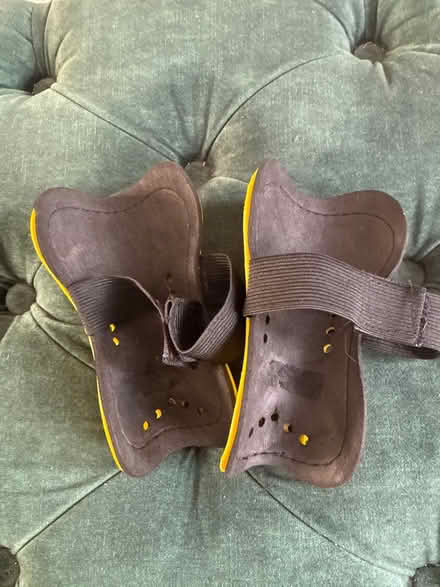 Photo of free Shin pads AGE 5-7ish (Ringwood) #2