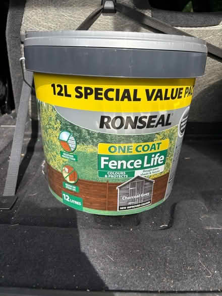 Photo of free Ronseal Charcoal Grey paint (Ashurst SO40) #2