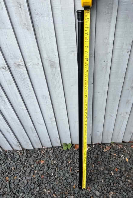 Photo of free Medium length tension rod (Hale Barns WA15) #1
