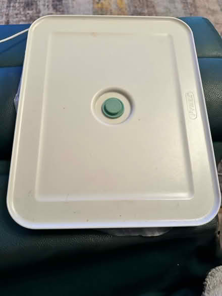 Photo of free Pyrex vacuum seal lid large (Brownhills, WS8) #1