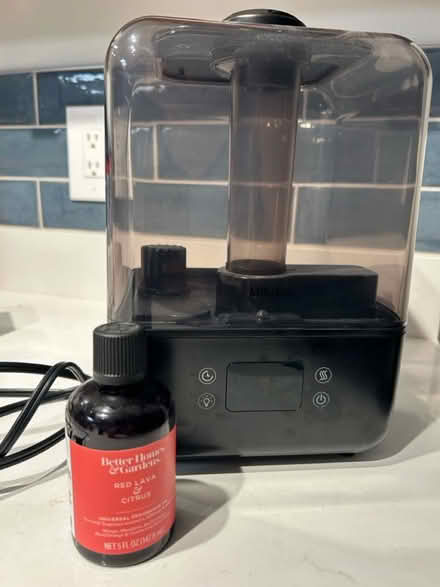 Photo of free Mikikin Cool Mist Humidifier (Wallingford) #1