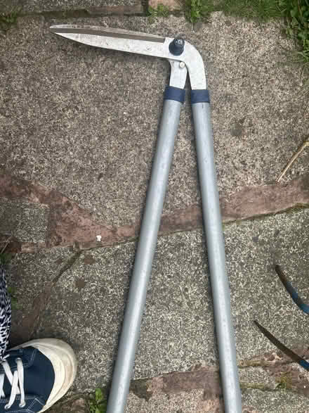 Photo of free Lawn ending tool (CH61) #1