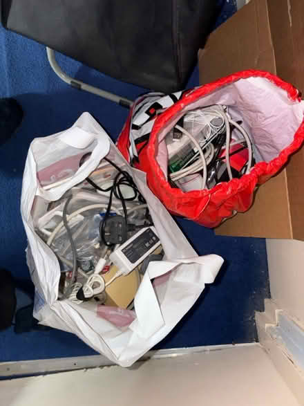 Photo of free Computer cables and peripherals (Stockethill Crezcent AB16) #1