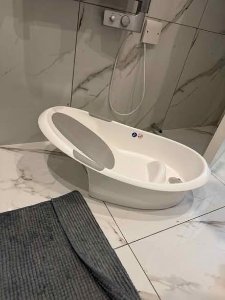 Photo of free Nuby baby bath (Croydon) #3