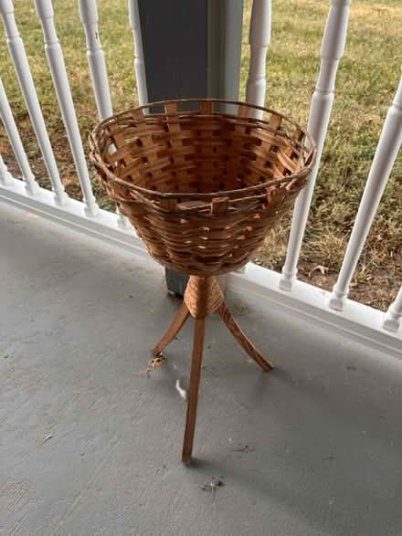 Photo of free Woven basket plant stand (Halwis St, Alexandria, 22303) #1