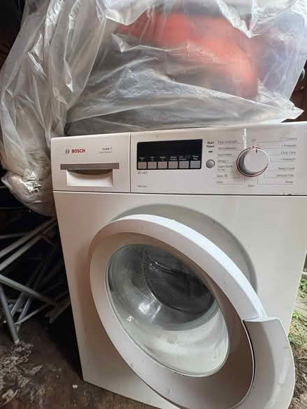 Photo of free Washing machine (Potterne SN10) #2