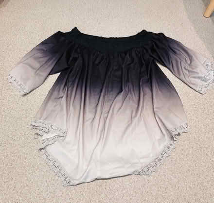 Photo of free ombré shirt (HP1 1NU) #1