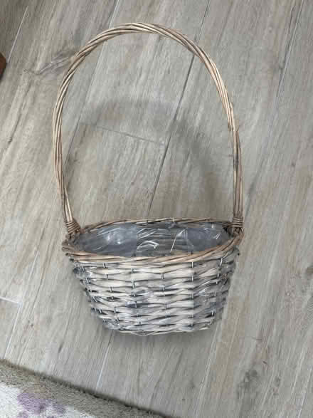 Photo of free Basket (Hanworth Park, TW13) #1