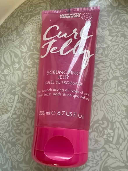 Photo of free Curly hair Jelly (Ringwood) #1