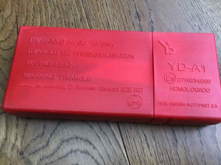 Photo of free AA warning triangle (Radlett WD7) #4